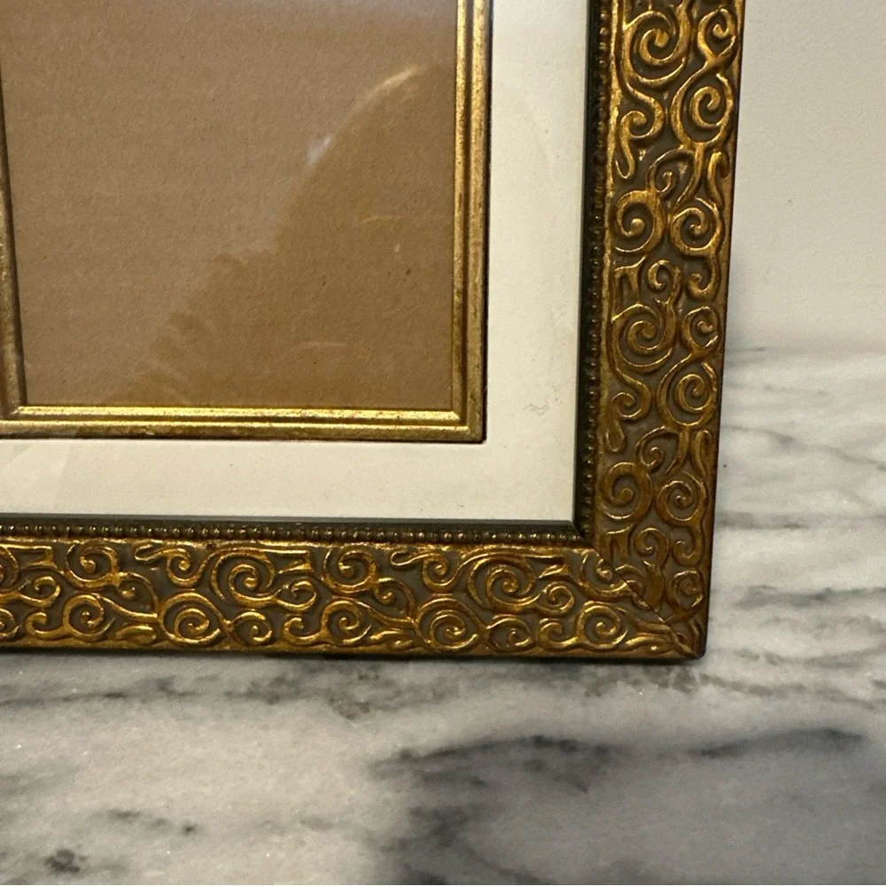 Ornate Gold Swirl Picture Frame box style fits 4x4” photo